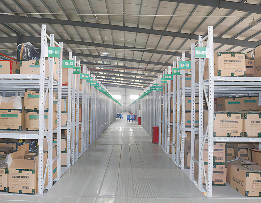 Scaffalature senza bulloni per carichi leggeri (≤150 kg/strato)